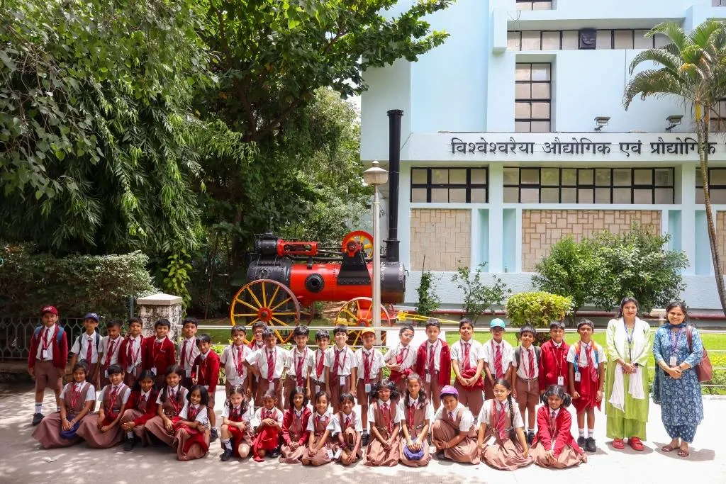 Exploring Science Beyond the Classroom 3