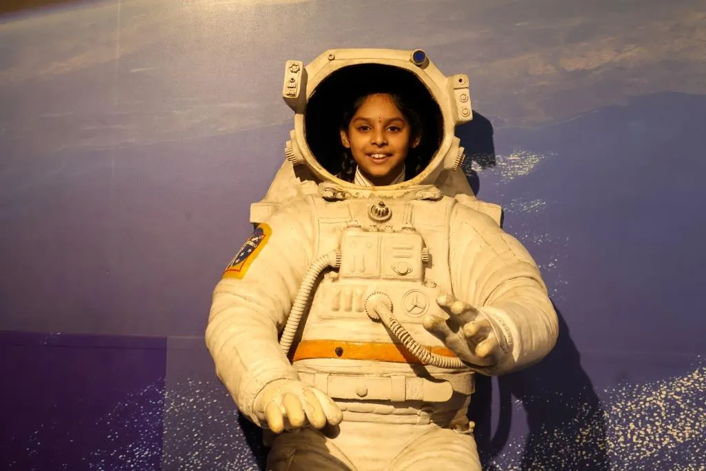 Exploring Science Beyond the Classroom 8