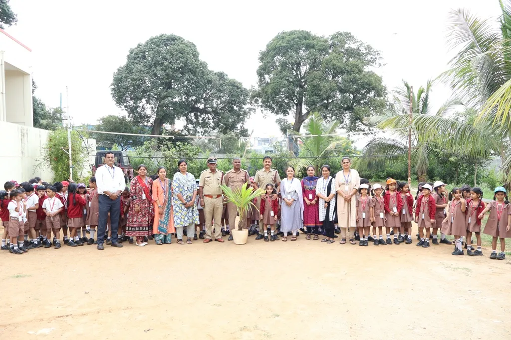 fire-safety-visit-anjanapura-fire-station-pic-1